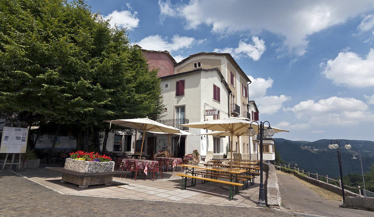 Albergo Ristorante Leso Bosco Chiesanuova Exterior photo